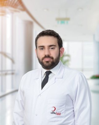 طبيب أسنان Bekir Önder